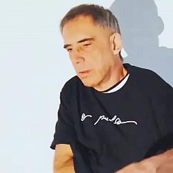 Arnaldo Antunes anuncia disco com participação de David Byrne e composição inédita com Erasmo Carlos