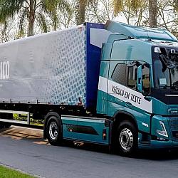 Caminhões elétricos redefinem o transporte no Brasil com ganhos econômicos, ambientais e sociais