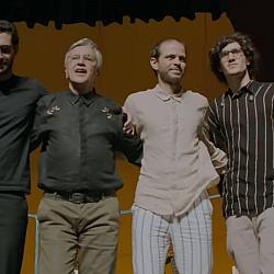 Zeca Veloso lança álbum de estreia e abre o disco com a delicada homenagem “Salvador”