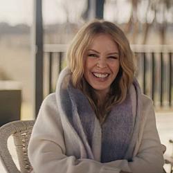 Kylie Minogue ganha série documental inédita sobre carreira e desafios pessoais