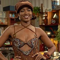 IZA é destaque da semana no Tiny Desk Brasil com sucessos e músicas inéditas