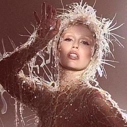 Miley Cyrus fecha ciclo de 