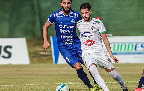 Bataguassu vence Ivinhema e abre vantagem por vaga na semifinal