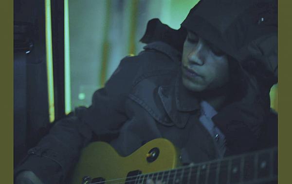 Lista global do Spotify destaca as músicas mais ouvidas do mundo na semana e coloca “Babydoll” em primeiro lugar