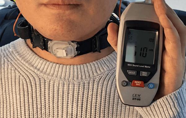 Gargantilha com IA “dá voz” a quem não pode falar e promete revolucionar a comunicação