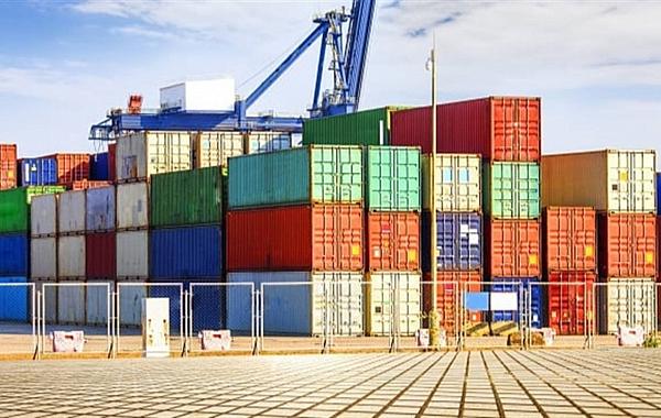 Exportações batem recorde em abril