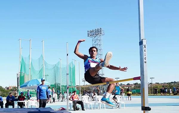 Competição de atletismo reúne estudantes de 12 municípios a partir de sexta-feira (15)