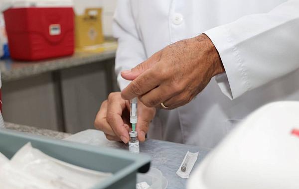 Prefeitura e UFGD levam vacina contra Influenza e Chikungunya ao campus nesta sexta (22)