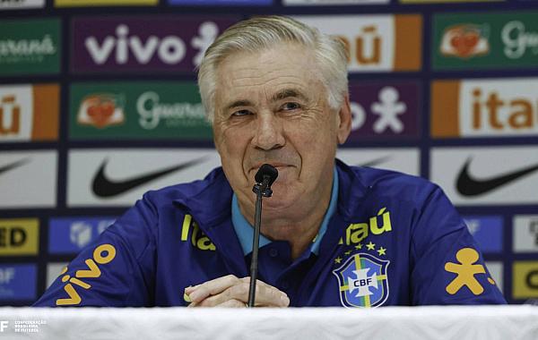 Jogadores da Seleção já treinam na Granja Comary com Neymar entre os apresentados