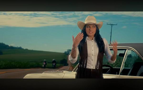 “Fire Arena” estreia com recorde de pré-saves e reforça nova fase de Ana Castela