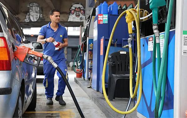 Governo abre crédito de R$ 550 milhões para subsidiar diesel