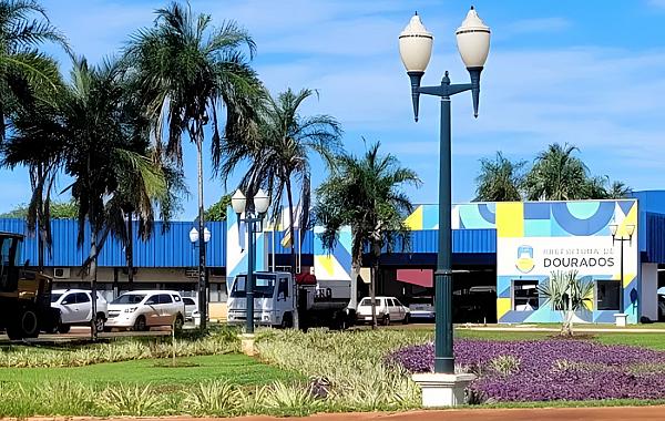 Dourados lança campanha que vai sortear motos e iPhones para quem pedir nota fiscal