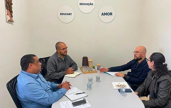 Prefeitura de Dourados busca parceria com UFGD para fortalecer ensino