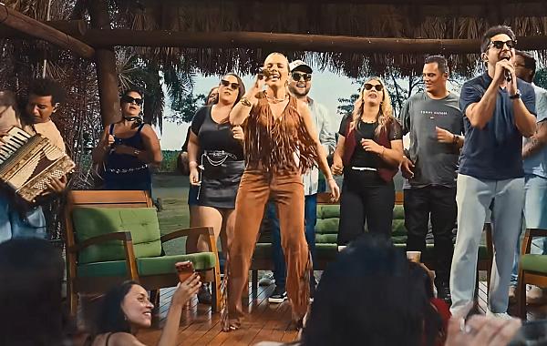 Thaeme e Thiago lançam versão sertaneja de clássico do RBD