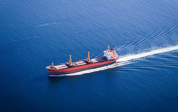 Preço do petróleo supera os US$ 100 após ataques no Mar Vermelho