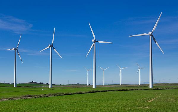 Governo antecipa geração de energia para enfrentar possíveis impactos do El Niño