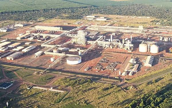 Megafábrica da Petrobras abre 109 vagas de emprego em Três Lagoas