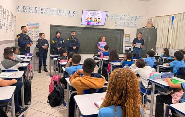 Prefeitura amplia ações do Agosto Lilás com o projeto - Lei Maria da Penha vai à Escola