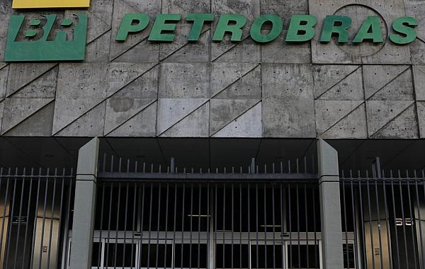 Petrobras encontra indícios de petróleo e gás em poço na costa do Amapá