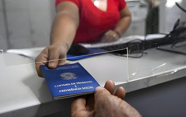 Dourados fecha julho com saldo negativo de empregos formais 