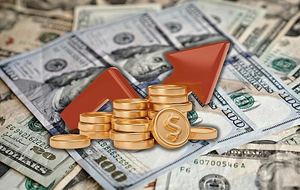 Dólar fecha em alta com aversão ao risco global