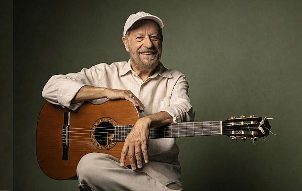 João Bosco celebra 80 anos com encontros de peso na MPB