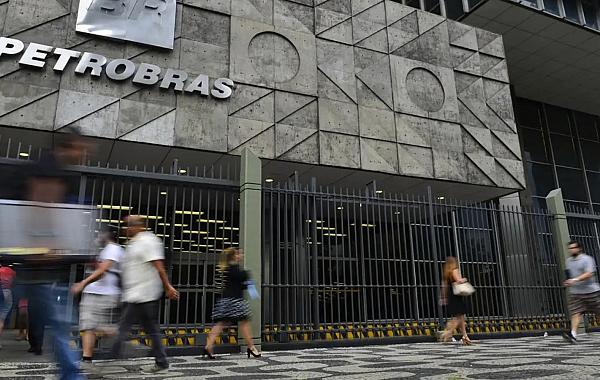 Petrobras fecha acordo para comprar gás dos EUA por mais de 20 anos