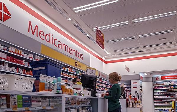 Mudanças na emissão e no controle de receitas médicas entram em vigor