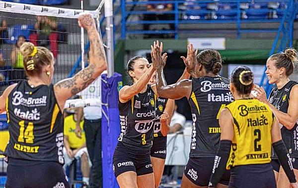 Praia Clube e Osasco disputam título da Supercopa de Vôlei nesta sexta-feira